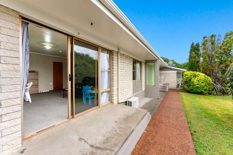 5/4 Ashby Place Pukekohe_1