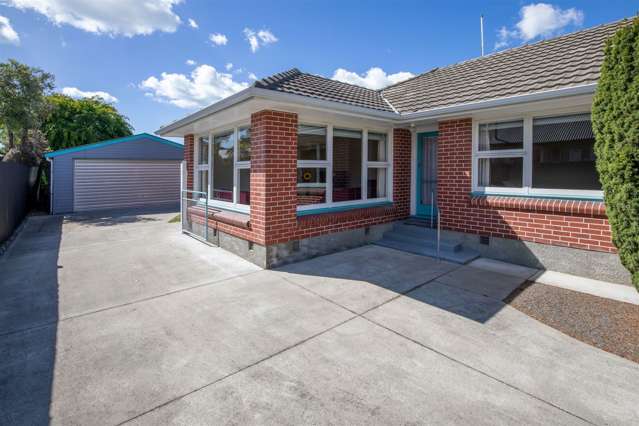 74 Greenhaven Drive Burwood_1