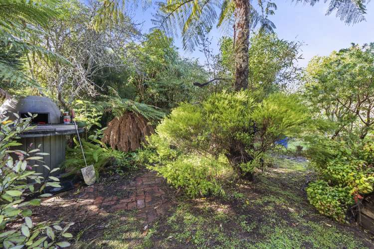 5 Wood Street Wainuiomata_15