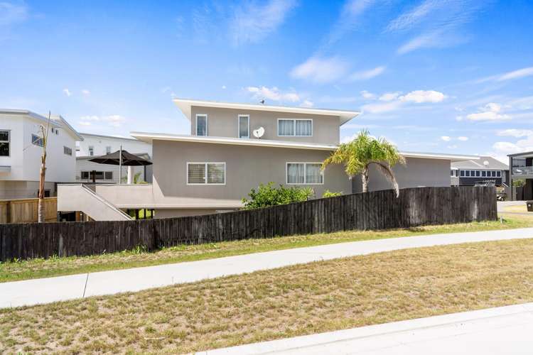 106 Saint Patricks Row Whangamata_28