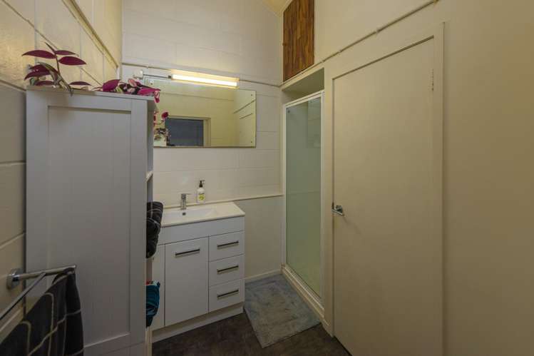 29j Springs Road Parakai_12