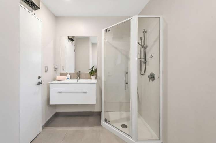 16 Venerable Terrace Yaldhurst_15