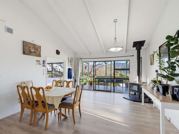 55 Ranui Crescent Diamond Harbour_8