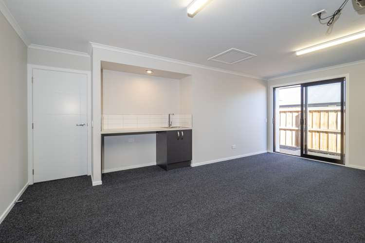 1 Strowan Avenue Elgin_19