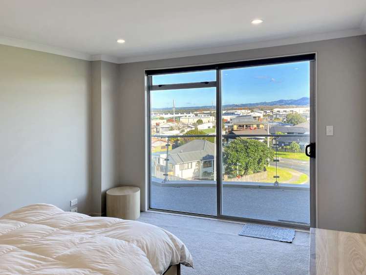 10/898 Papamoa Beach Road Papamoa_7