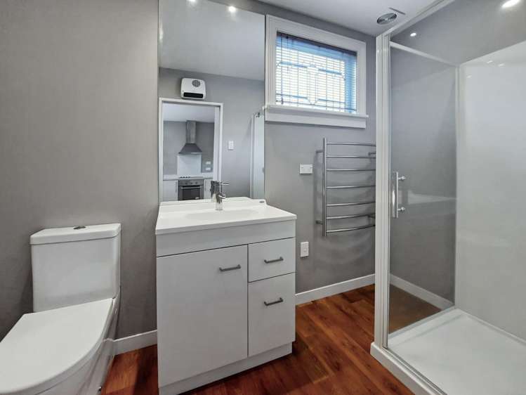 1/24 Buffon Street 1572_3