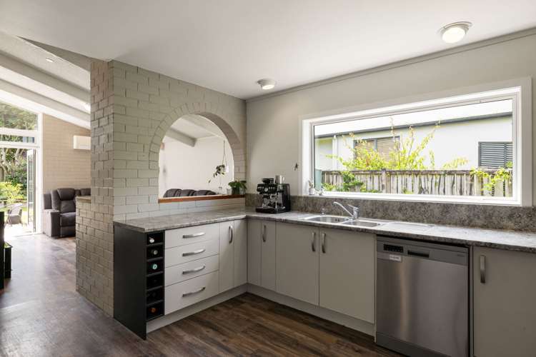 23 Gilbass Avenue Hamilton Lake_3