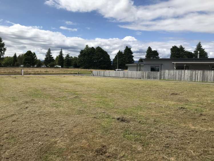 20 Ngahana Place Turangi_0