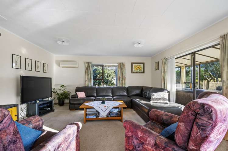 2/54B Bronte Street_3
