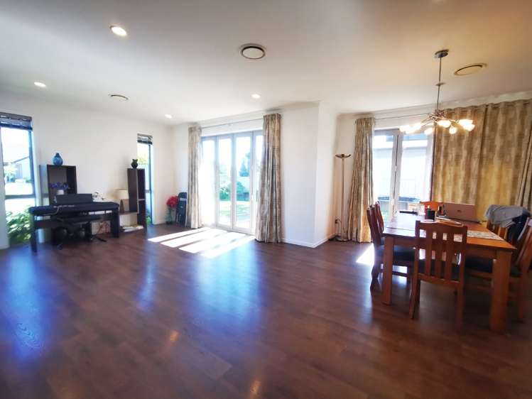 8 Tallentire Crescent Huntington_6