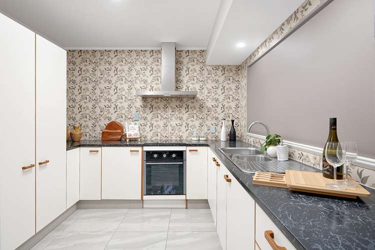 2/27 Rata Street New Lynn_10