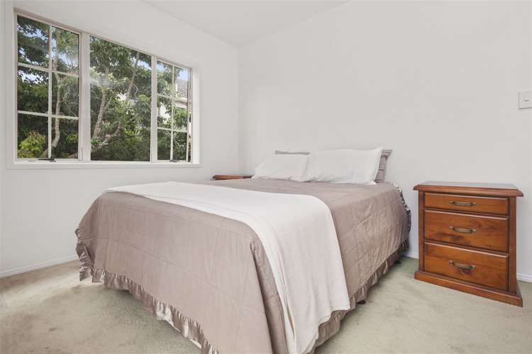 1/71 Kitchener Road Milford_13