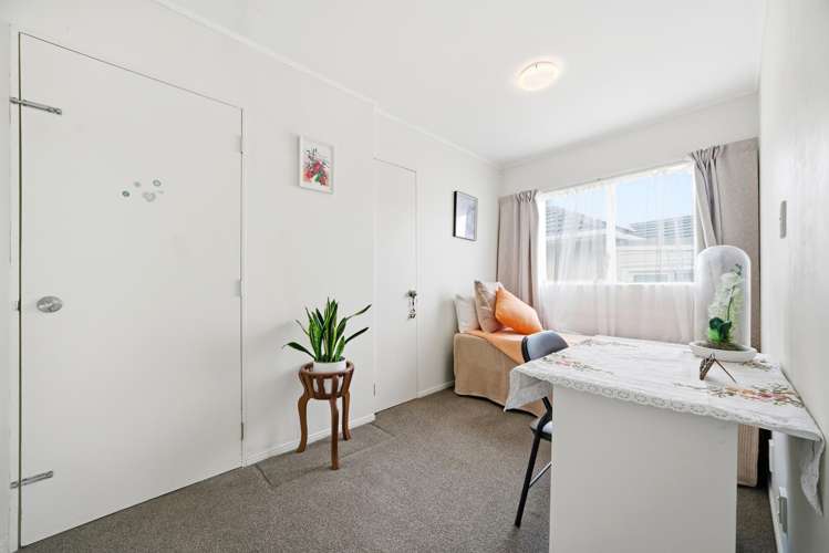 2/154 East Coast Road Forrest Hill_10