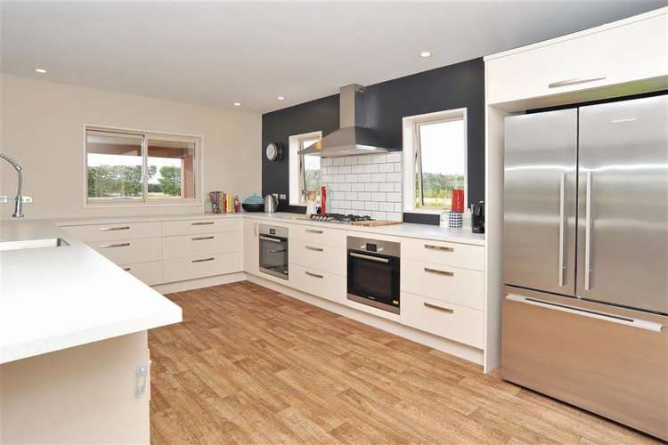 2195 South Eyre Road West Eyreton_5