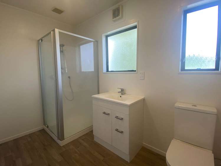 2/69 Christmas Road Manurewa_5