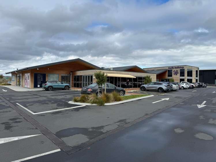 4/41 Karewa Place Pukete_2