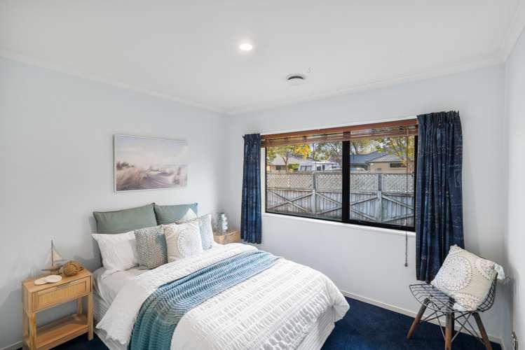 77 Laing Crescent Heathcote Valley_13