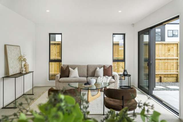 13 Karamu Street Flat Bush_2