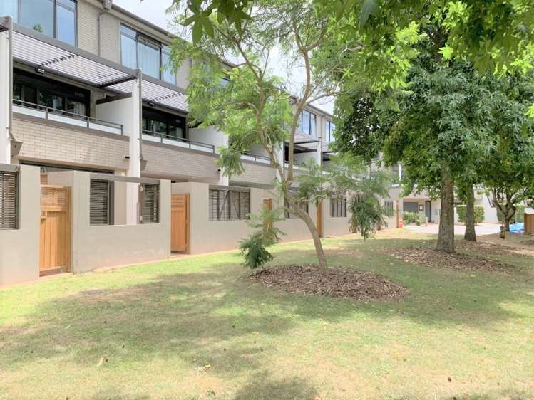 48A/130 Great South Road_0