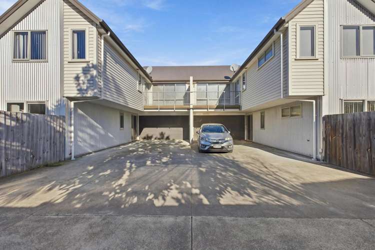 1-2/76A Southampton Street_0