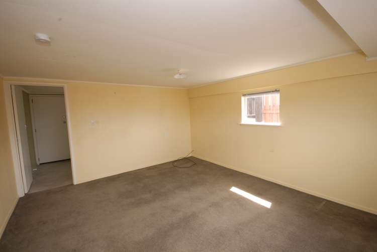 1/16 Beach Road Castor Bay_5