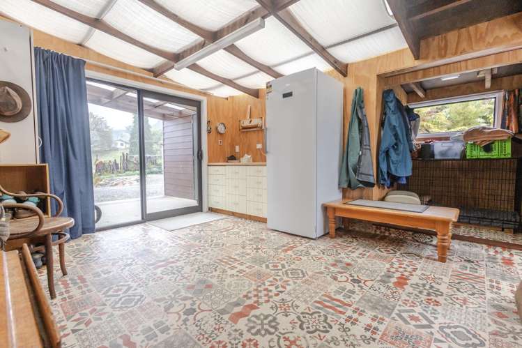 1 and 3 Back Creek Road Hokitika_18