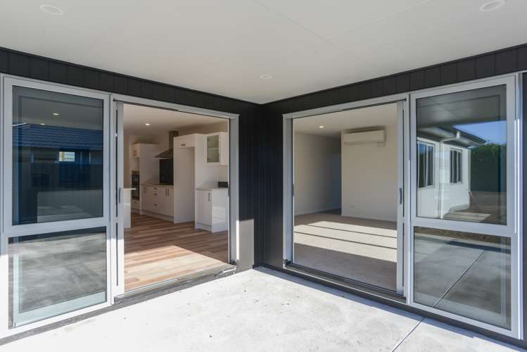 7 Drovers Way Frimley_10