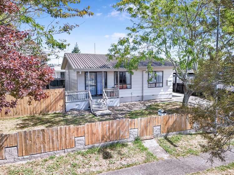24A Lloyd Drive_0