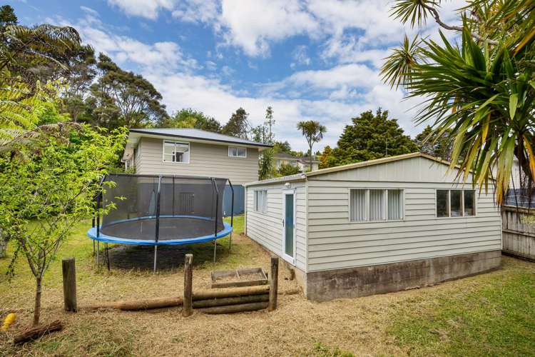 11 Onedin Place Titirangi_7