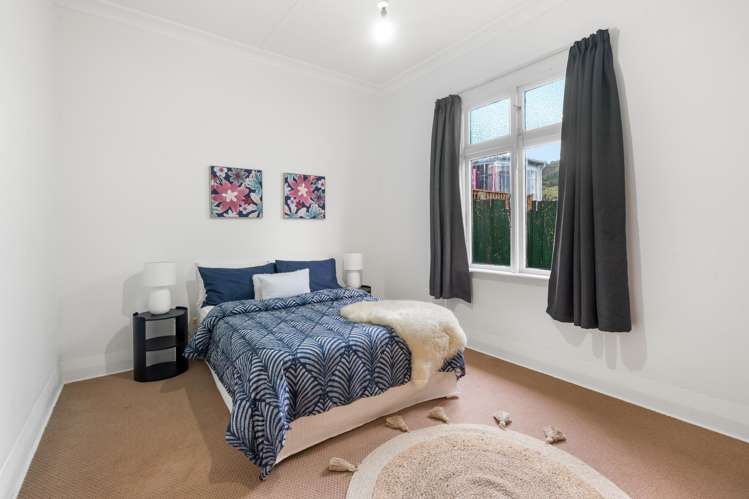 18 Burnett Street Calton Hill_12