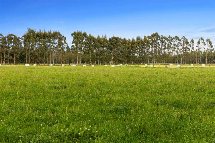 900 Loburn Whiterock Road Loburn_43