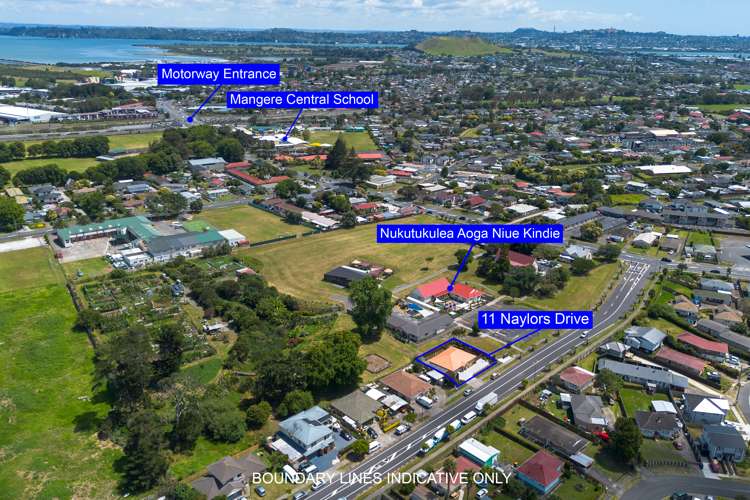 11 Naylors Drive Mangere_22
