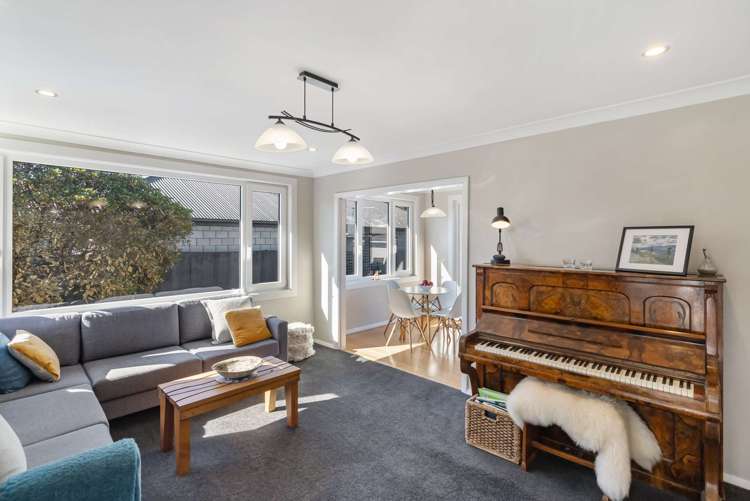 16 Bateman Avenue Bryndwr_6