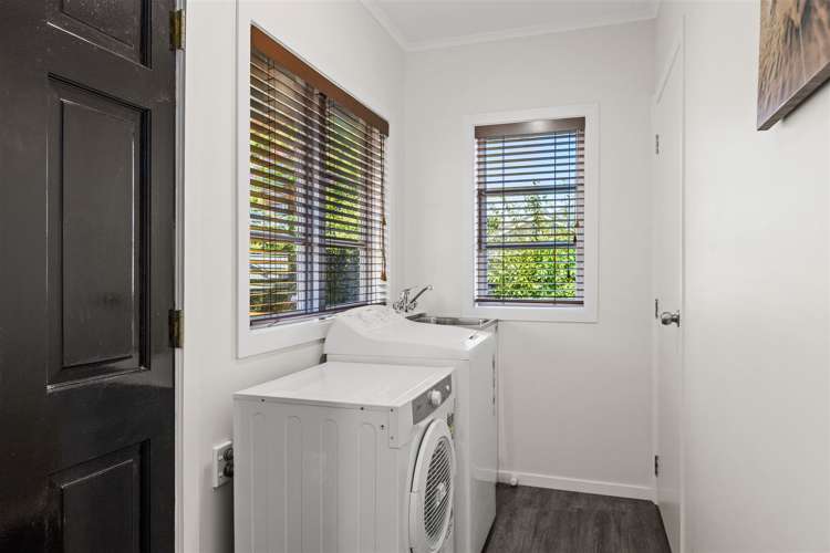 2/13 Salisbury Road Birkdale_19