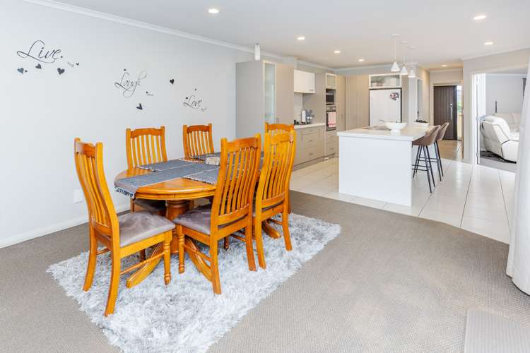 5 Moonlight Drive Rototuna North_12