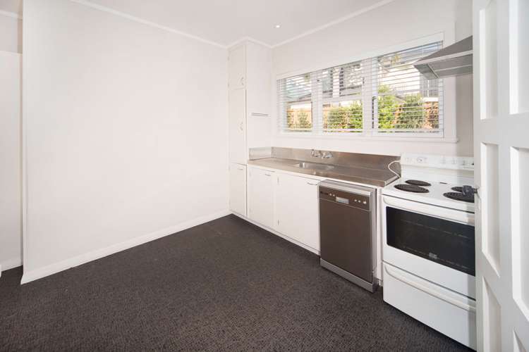 14 Kurahaupo Street Orakei_8