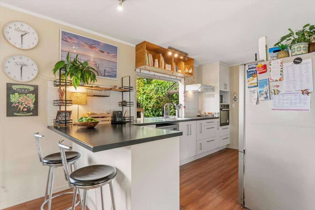 225 Boucher Avenue_4