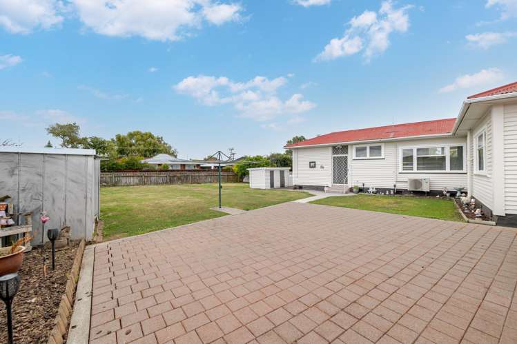 16 Monrad Street Highbury_18