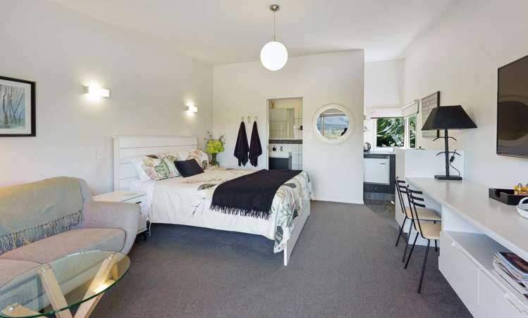 104 Raukawa Road Peka Peka_34