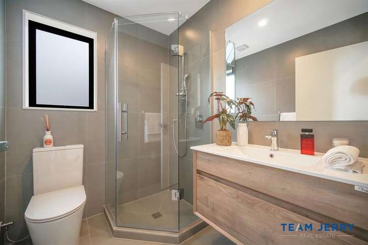 49 Whare Kauri Road Takanini_13