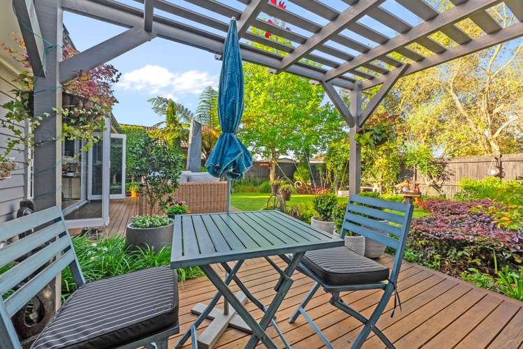 14 Silkwood Crescent Karaka_30