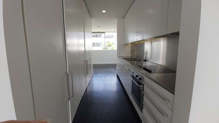 16j Fisher-Point Drive Auckland Central_5