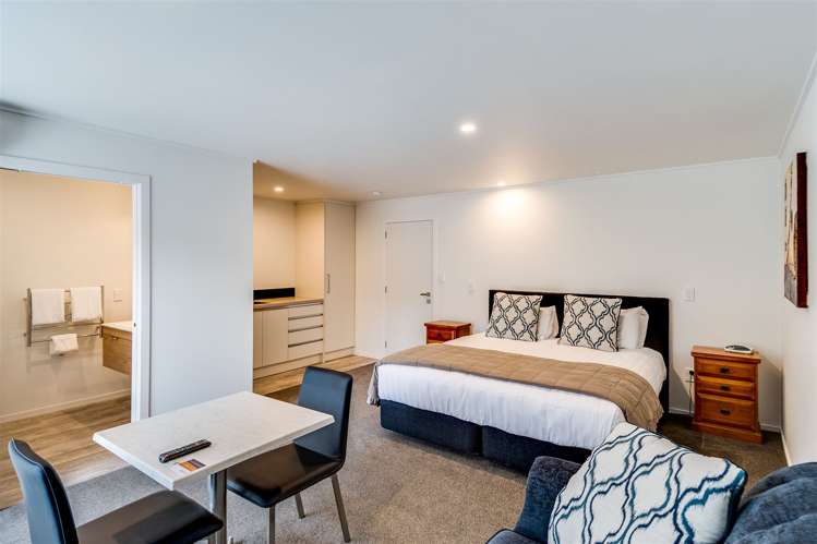 54 Charles Street Westshore_13