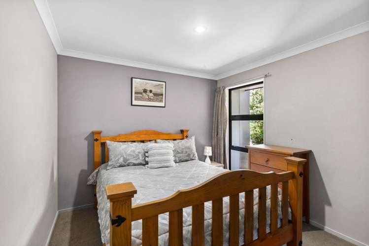 66 Somerset Terrace Stoke_11