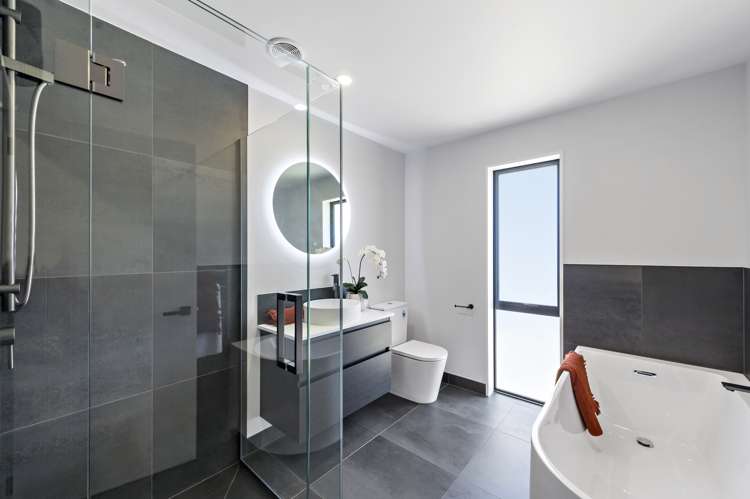 7 Hollard Crescent Lincoln_19