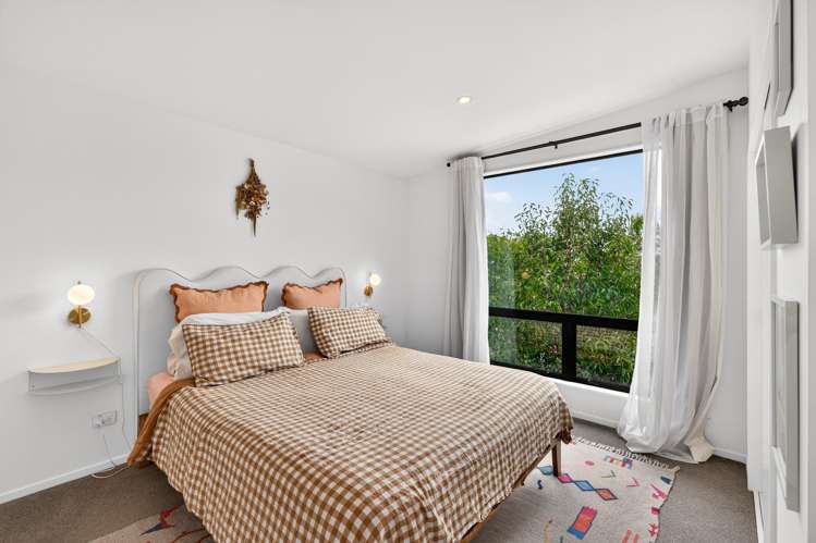 1/4 Glen Atkinson Street St Heliers_16