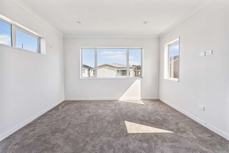 40 Toanui Road Hobsonville_13