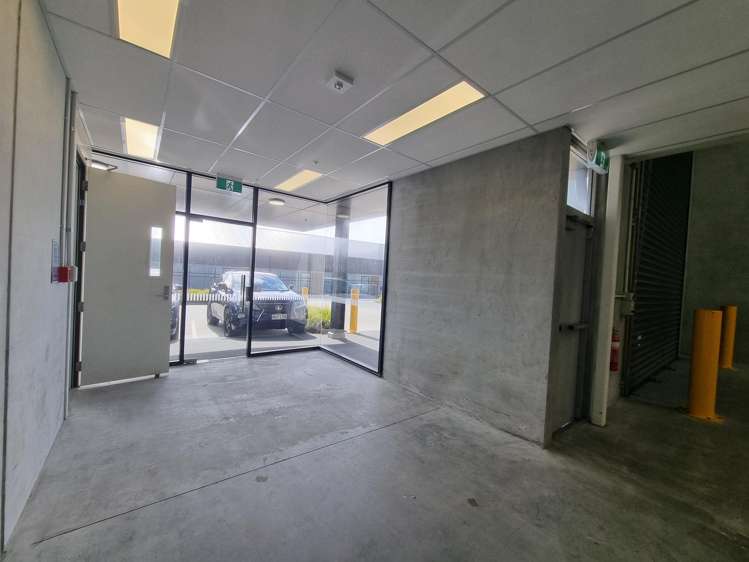 2/20 Highgate Parkway Silverdale_8