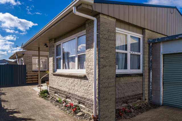 2/210 Grove Road Mayfair_1