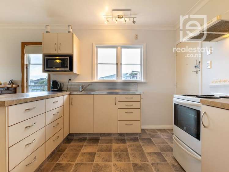 11 Aberdeen Avenue Takaro_4
